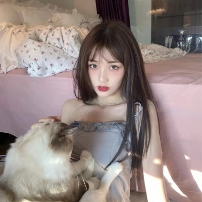女警察